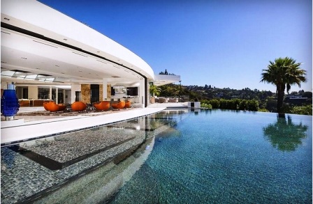 Rumah Idaman Beyonce Diambil Pencipta Minecraft
